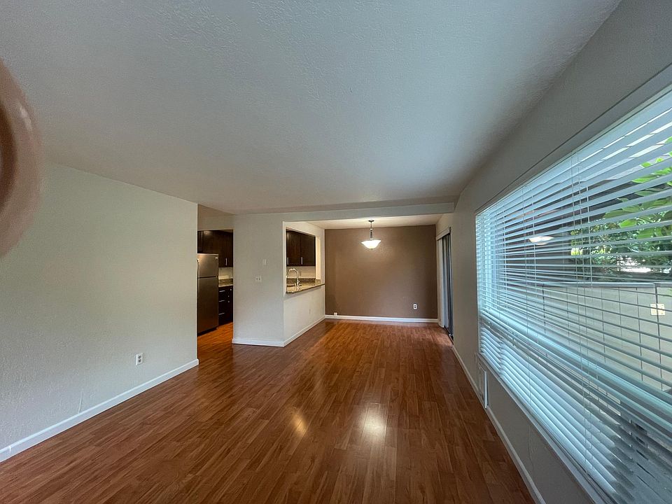 1st image of 741 143rd Ave NE APT 21