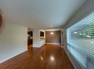 741 143rd Ave NE APT 21, Bellevue, WA 98007