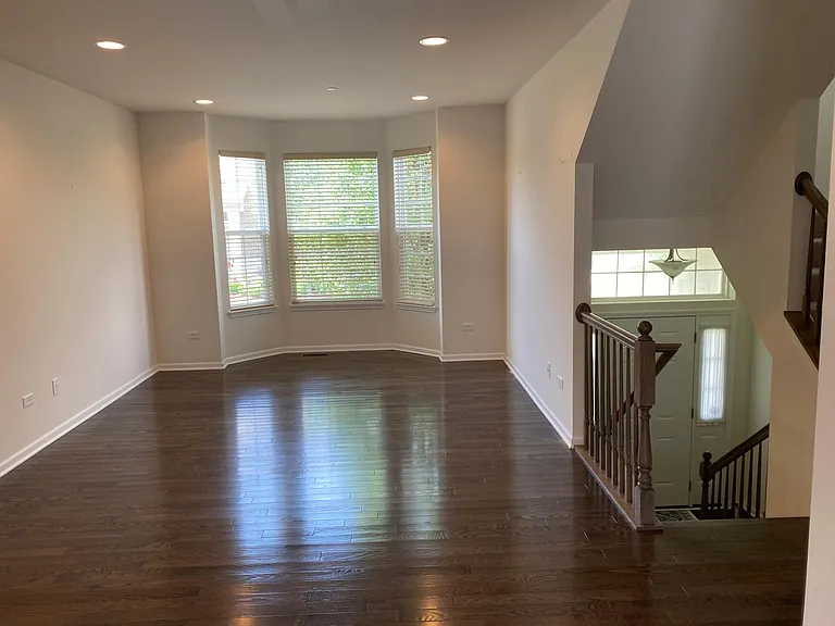 2873 Henley Ln — Photo 8