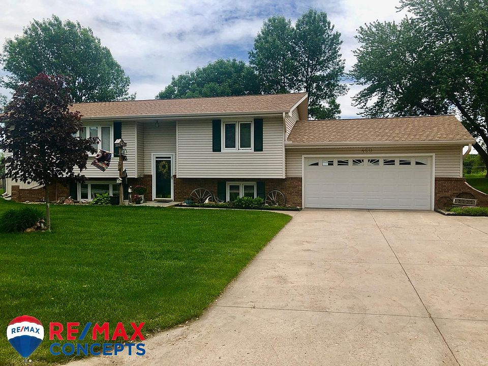 1st image of 460 Cottonwood Ave