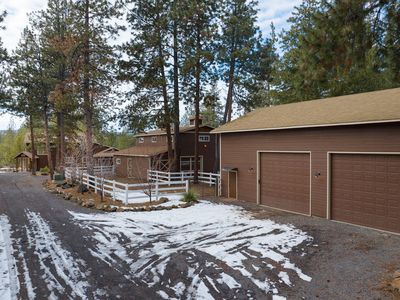 18614 River Woods Dr, Bend, OR, 97702