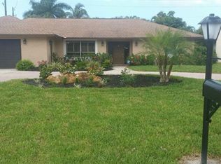 2171 Kings Lake Blvd, Naples, FL 34112