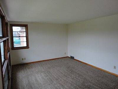 2nd image of 1303 N Chapel St