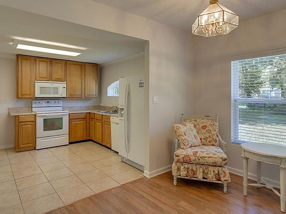 2nd image of 5112 County Road 209 S