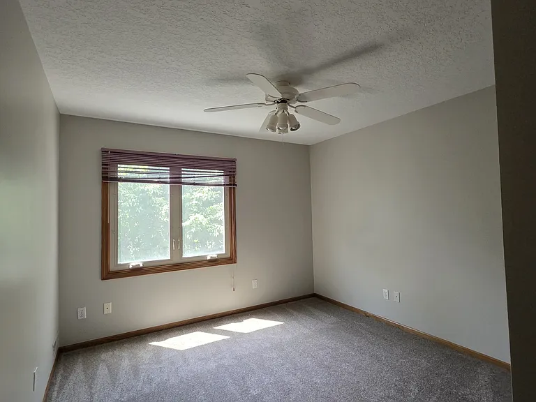 4520 93rd St — Photo 29