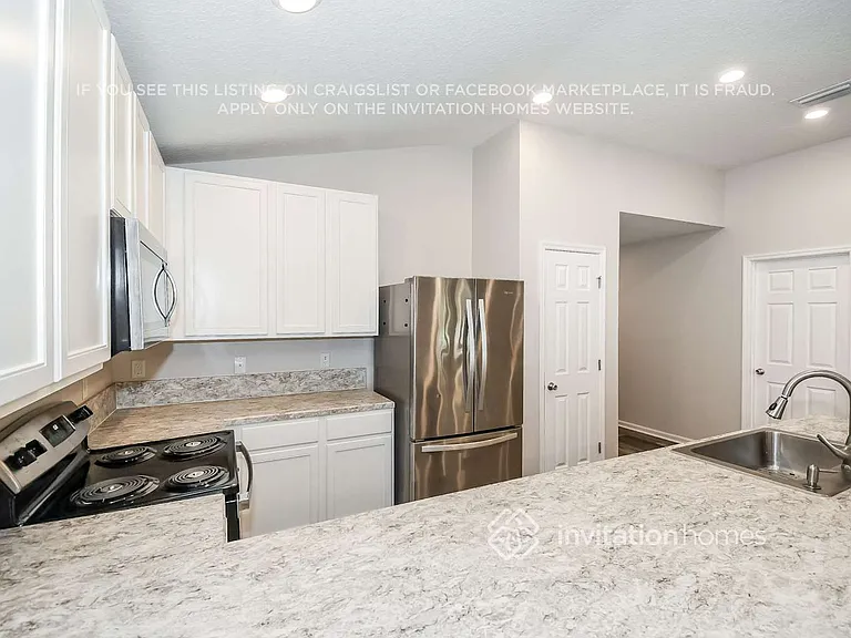 12893 Chandlers Crossing Ln — Photo 6