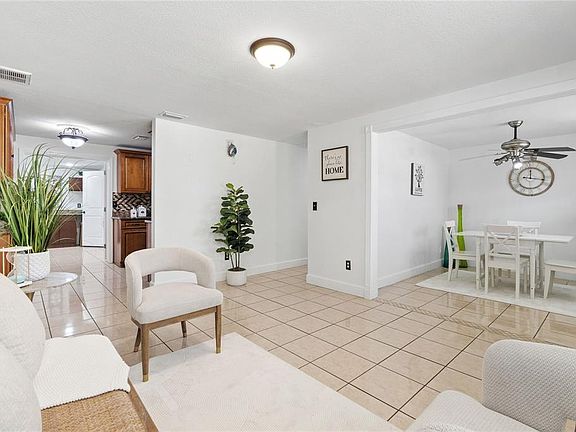 5th image of 6004 W JEAN STREET