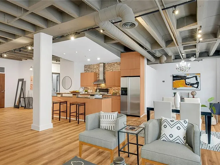 805 Peachtree St NE #306 — Photo 3
