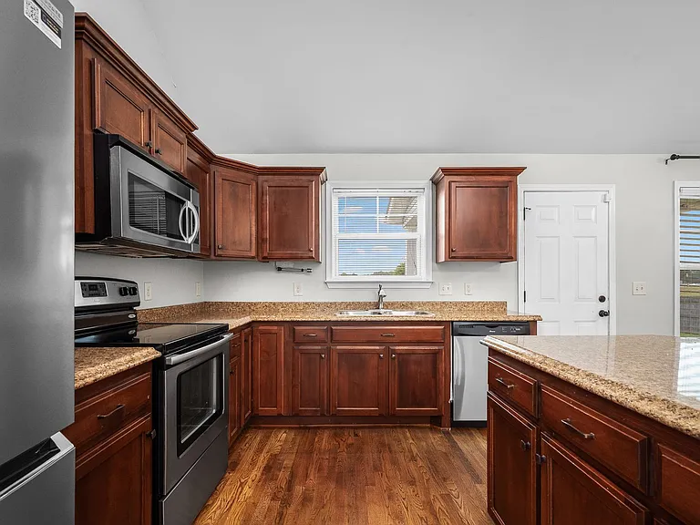 4614 Wachovia Way — Photo 15