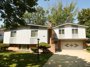 432 N Virginia Ave, Glenwood, IL