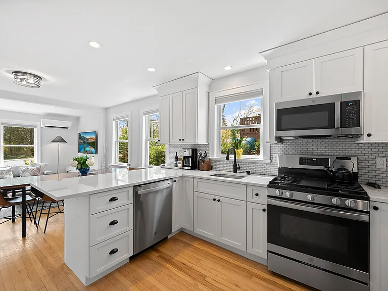 3715 Main Bayview Rd — Photo 16