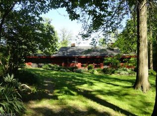 2890 Farnham Rd, Richfield, OH 44286