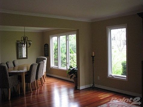 3rd image of 7135 Deerhill Dr
