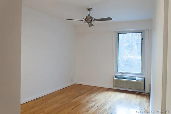 Sold by Bank Neary | media 14