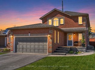 73 Stollar Blvd, Barrie, ON L4M 6N3