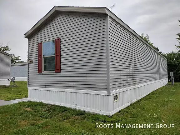 2nd image of 3400 Preston Pl #Pre3400