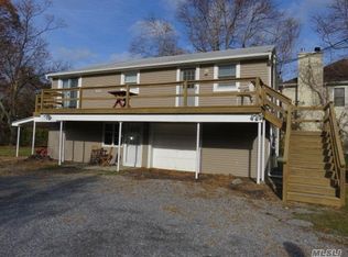 426 Meadow Rd #A, Kings Park, NY 11754