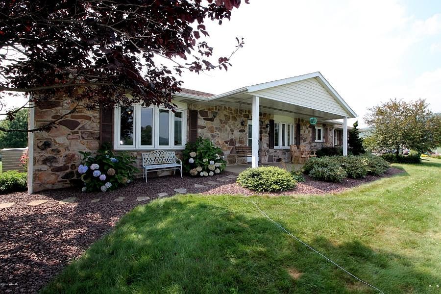 1st image of 43 Lamar Ln