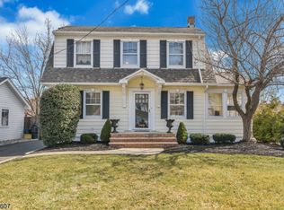 14 Jacob St, Bloomfield, NJ 07003