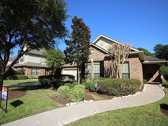 2nd image of 14606 Saddle Briar Ln