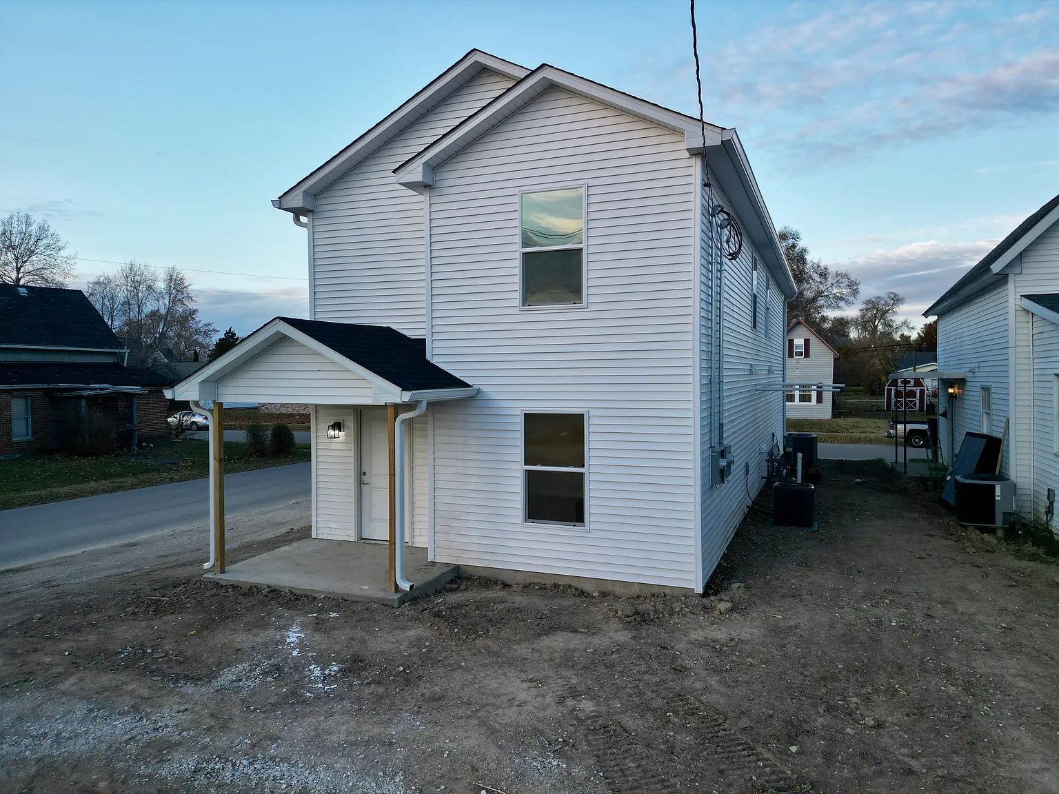 3 bed, 1033 sqft, $1,695 — Photo 2