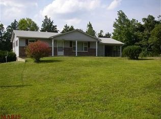 12213 Peter Moore Ln, De Soto, MO 63020
