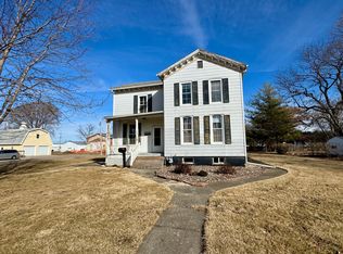 205 Elm Pl, Princeton, IL 61356