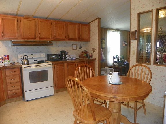 5th image of 321 Youngstown Dr