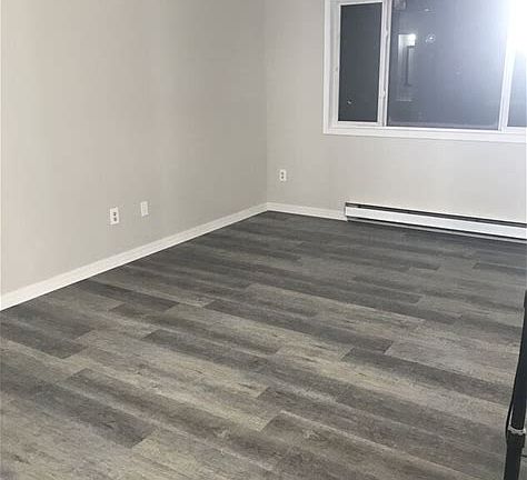 2nd image of 400 E 5th St #4