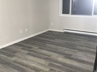 400 E 5th St #1, Colton, SD 57018