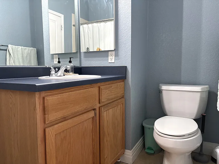 180 Poplar St #L — Photo 22