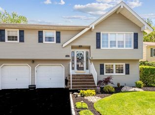 43 Eli Rd, Colonia, NJ 07067