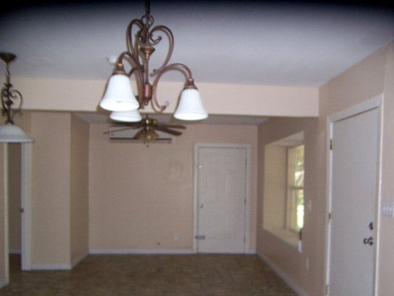 5th image of 1704 Villanova Ave