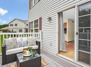 6145 Dell Dr APT 4, Madison, WI 53718