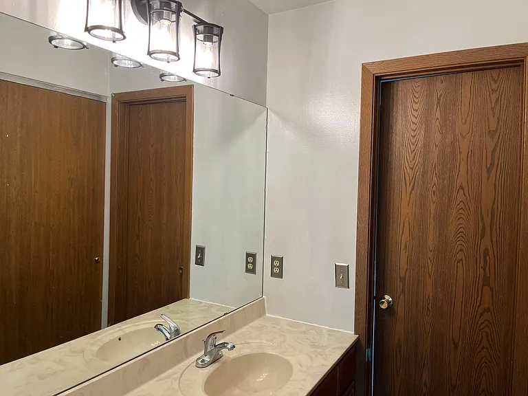12 Shepherd Knoll Ct — Photo 7