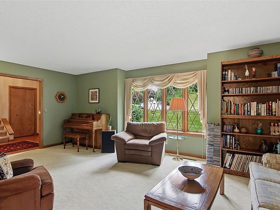 3rd image of 4616 Havenwood Lane