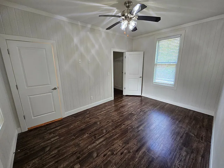 5444 Raymond Stotzer Pkwy — Photo 12