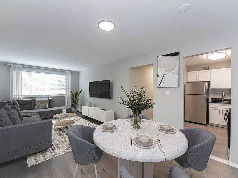 Mason Avenue Apartments — Photo 6