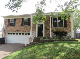 5909 Whitethorne Dr, Evansville, IN 47710