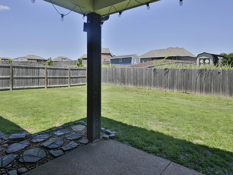 402 S Chinkapin Dr — Photo 19