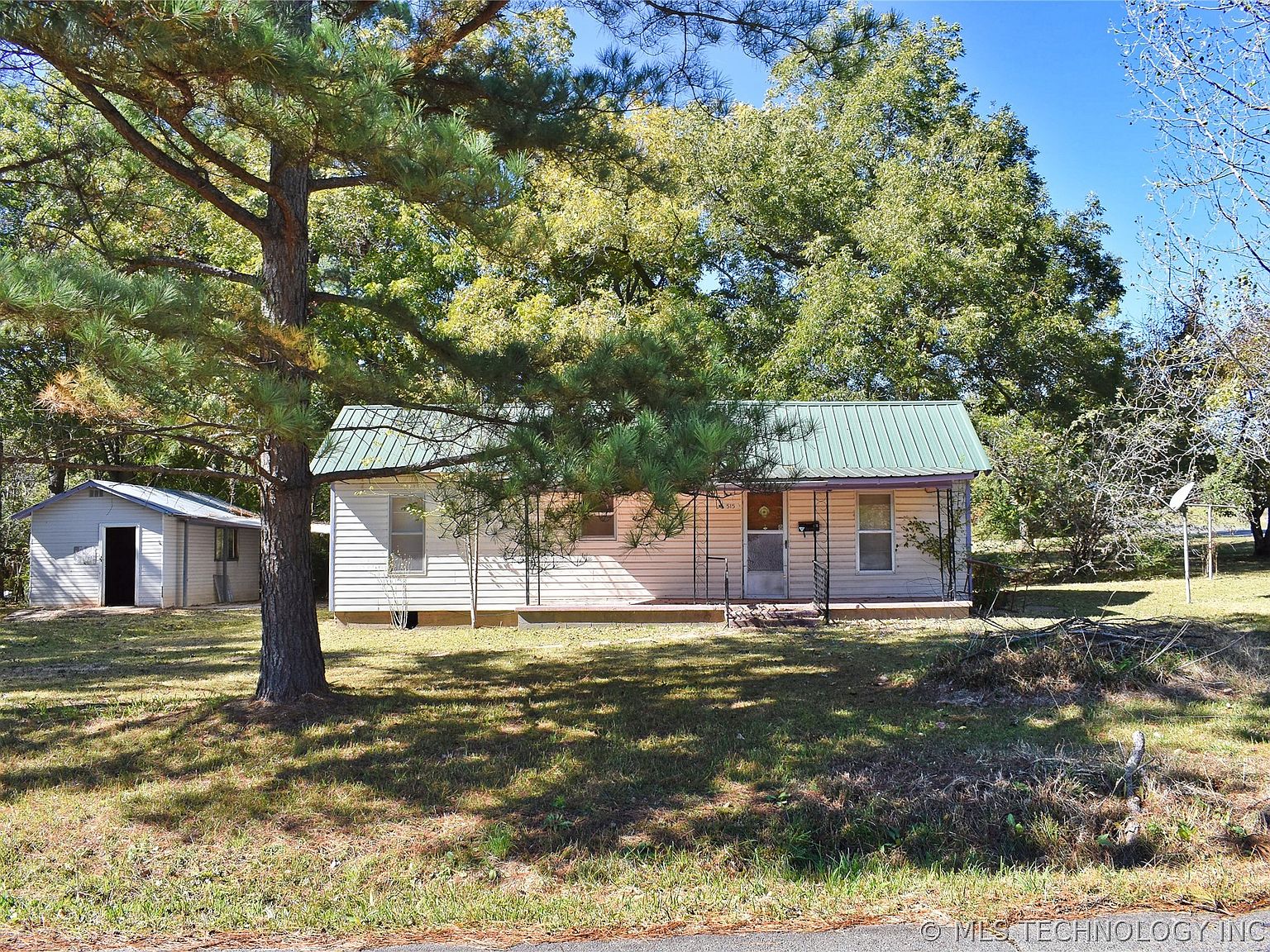 515 NE E St, Antlers, OK 74523 Zillow