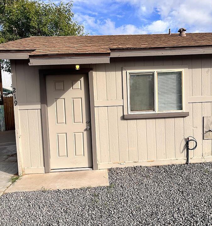 1st image of 219 S 2nd St #219