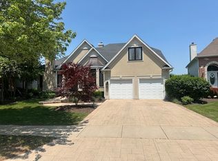 2450 Waterside Dr, Aurora, IL 60502