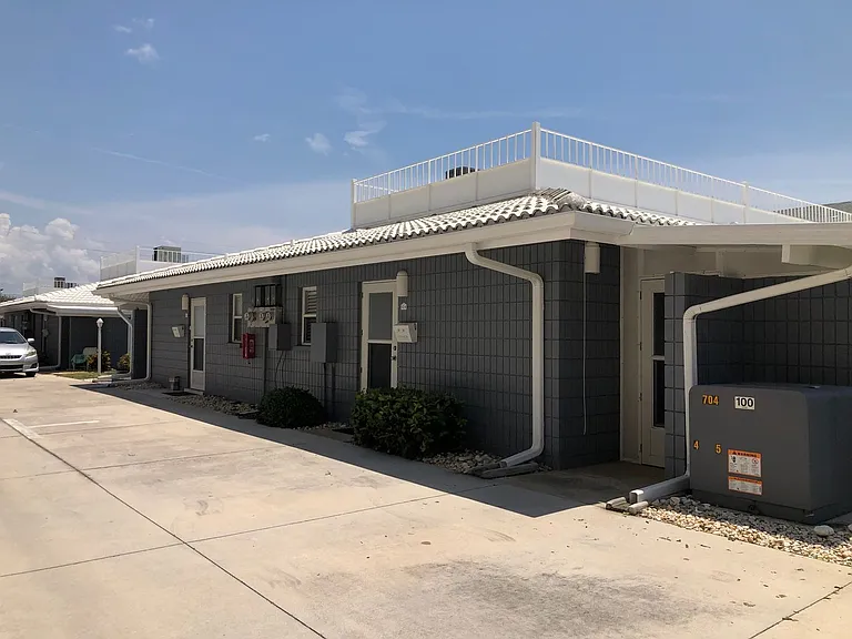 1205 Tarpon Center Dr #C4 — Photo 1
