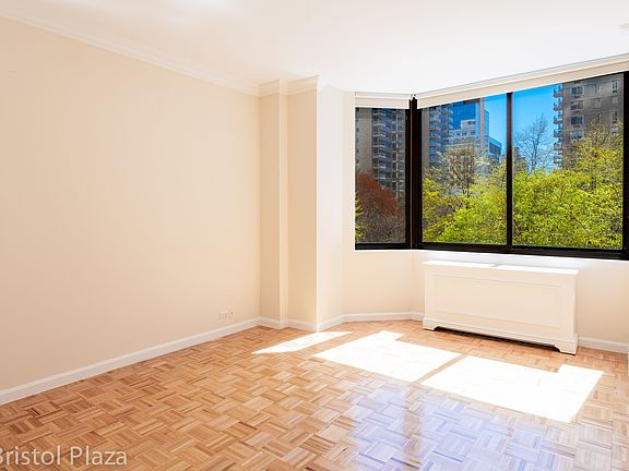 2nd image of 210 E 65th St #8N
