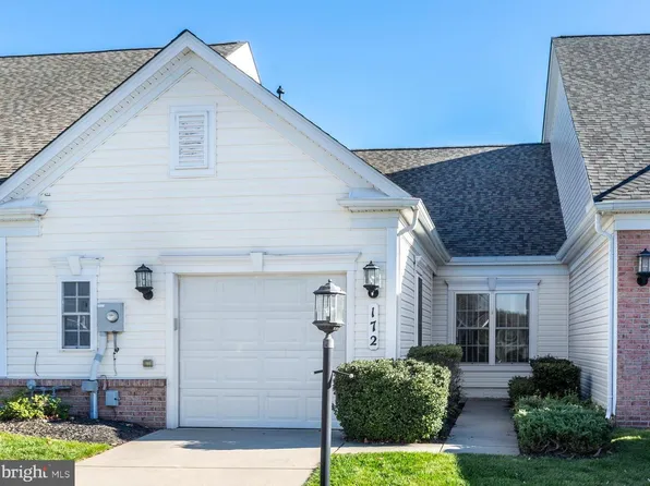 172 Saddletop Dr #364, Taneytown, MD 21787