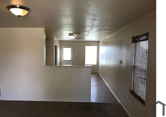 1444 Castle Ridge Rd — Photo 11