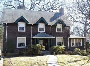 262 Pelhamdale Ave, Pelham, NY 10803