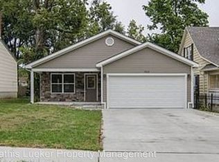 322 W Pine St, Junction City, KS 66441
