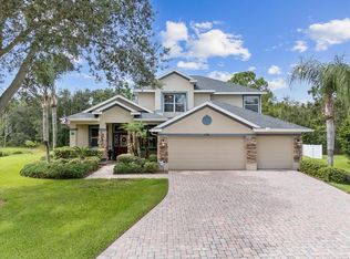 921 Classic View Dr, Auburndale, FL 33823